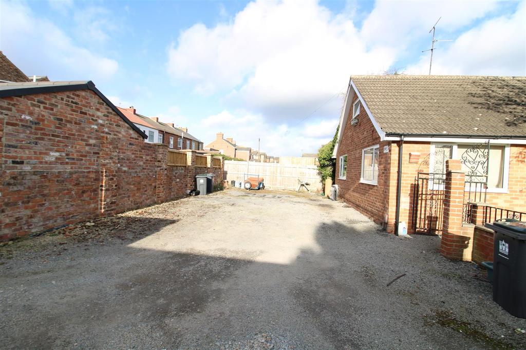 Cobden Street, Darlington 2 bed detached bungalow for sale £275,000