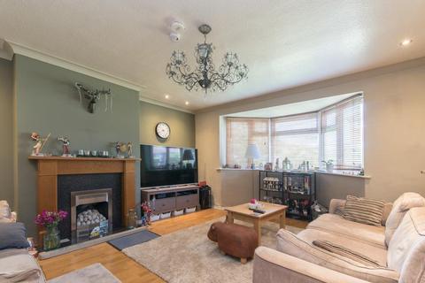 25 Elmcroft, Oxton, Southwell, NG25 0SB