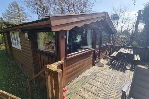 2 bedroom chalet for sale, Cabin 95 Leasehold Trawsfynydd Hol Park, Bronaber