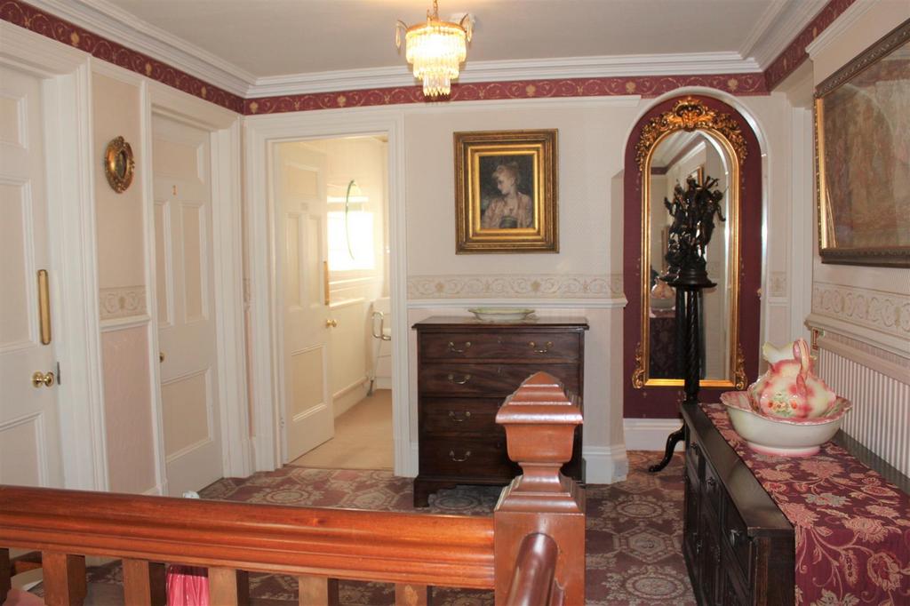 First floor landing