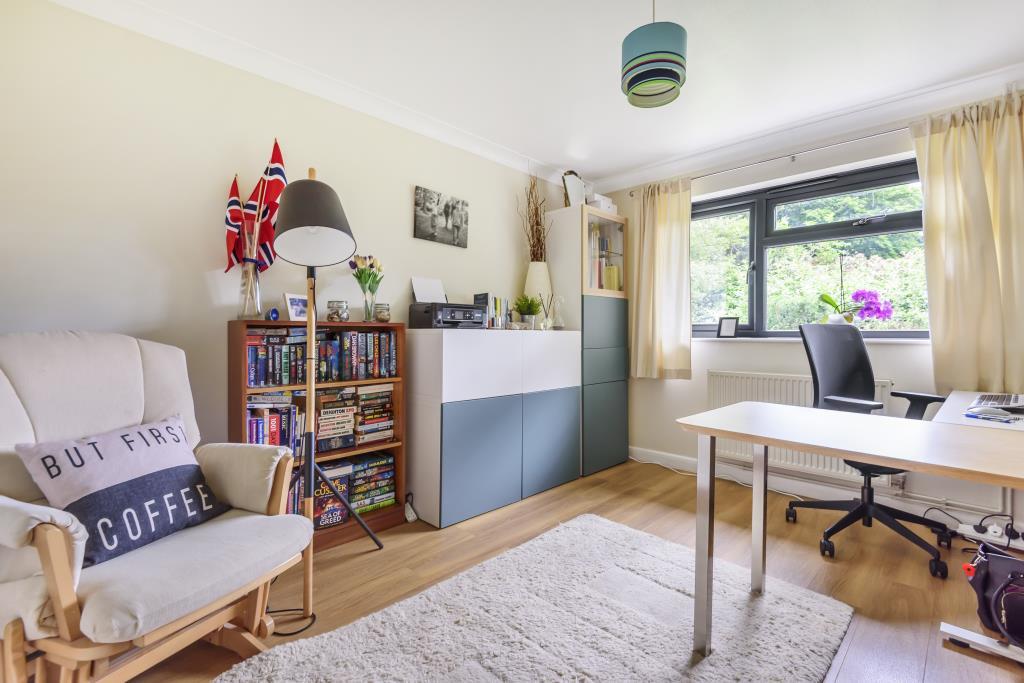 Bedroom/Study