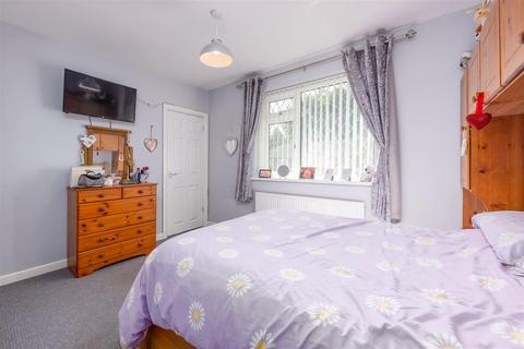 202 Darnley Road, Rochester, ME2 2UW