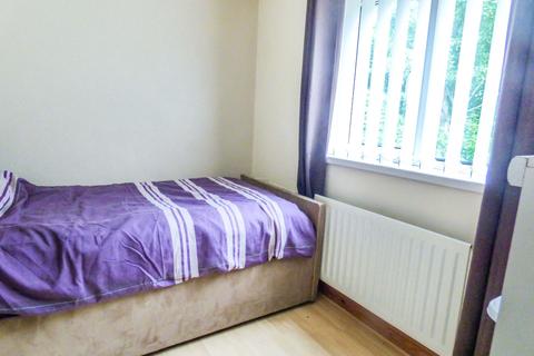 49 Douglas Gardens, Gateshead, NE11 9RA