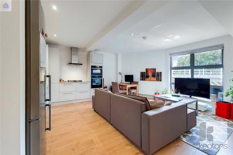 2 bedroom flat to rent, Delta Court, 200-202 Trundleys Road, SE8