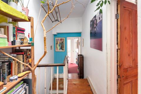 103 Wellington Row, London, E2 7BN