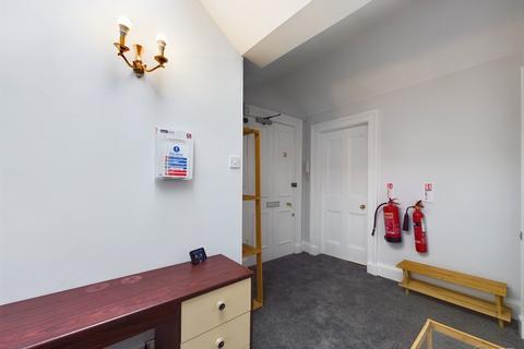 4 bedroom flat to rent, Randolph Place, West End, Edinburgh, EH3