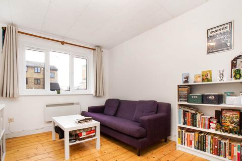 1 bedroom apartment to rent, Stocksfield Road, Walthamstow
