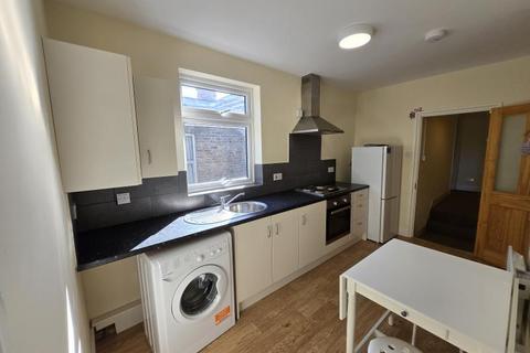 1 bedroom flat to rent, Sutherland Road, Tottenham, N17