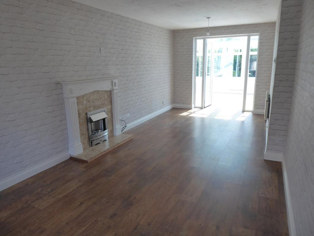 Winterton Way, Shrewsbury 4 bed detached house £1,250 pcm (£288 pw)