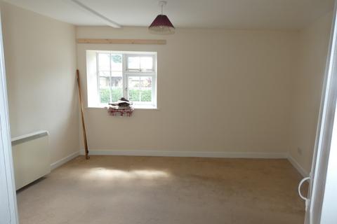 1 bedroom flat to rent, White Lion Cottages, The Street, Croxton, IP24 1LN