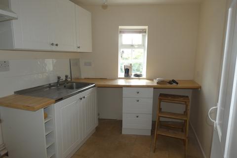 1 bedroom flat to rent, White Lion Cottages, The Street, Croxton, IP24 1LN