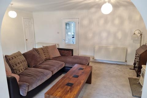 12 Aintree Road, Calmore, Southampton, SO40 2TL
