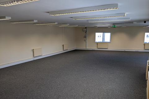 Office to rent, The Woolmarket, CIRENCESTER