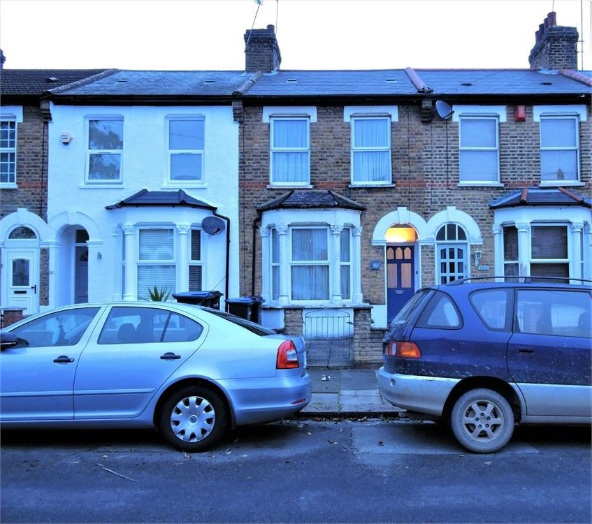 Cheddington Road, London, N18 2 bed terraced house £339,500