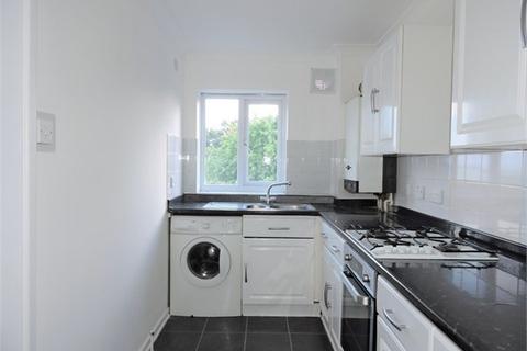 Flat 8, Finsbury Court Parkside, Waltham Cross, EN8 7TH