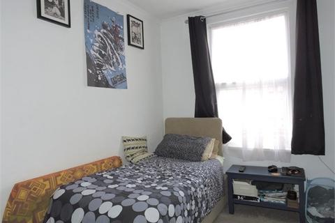 50 Queensway, Enfield, EN3 4SA