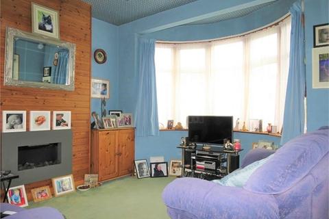 102 Albany Road, Enfield, EN3 5UE