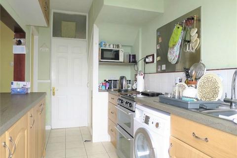 102 Albany Road, Enfield, EN3 5UE
