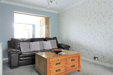 5 Manston Close, Cheshunt, Waltham Cross, EN8 8QW