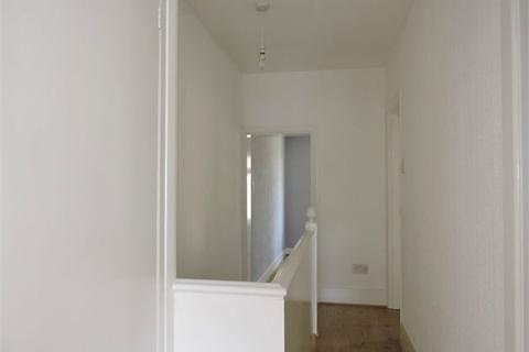 41 Catisfield Road, Enfield, EN3 6BB