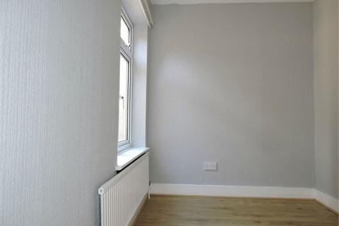 41 Catisfield Road, Enfield, EN3 6BB