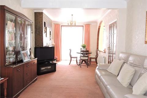 83 Albany Road, Enfield, EN3 5UD