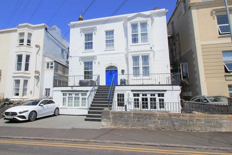 5 bedroom house for sale, *Substantial Home & Income*4 Bedrooms with En Suite*Large 2 Bedroom Flat*Sea Front Location*