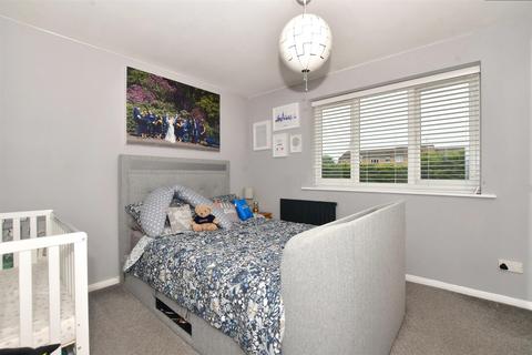 217 Mullards Close, Hackbridge, Mitcham, CR4 4FF