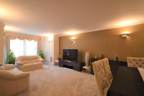 2 bedroom flat for sale, Chasewood Park, harrow on the Hill