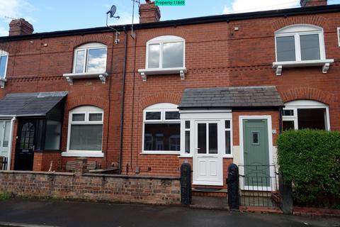 2 bedroom terraced house to rent, DUDLEY ROAD, SALE, M33 7BD