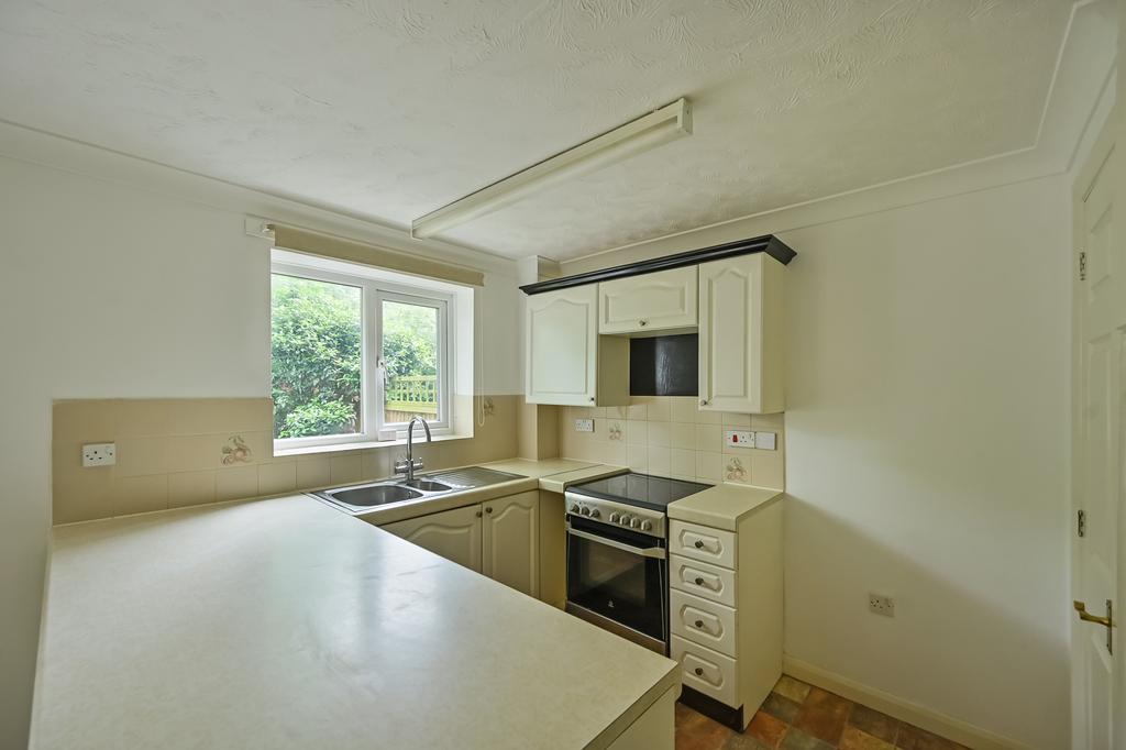 Bowens Field, Ashford TN23 1 bed cluster house £210,000