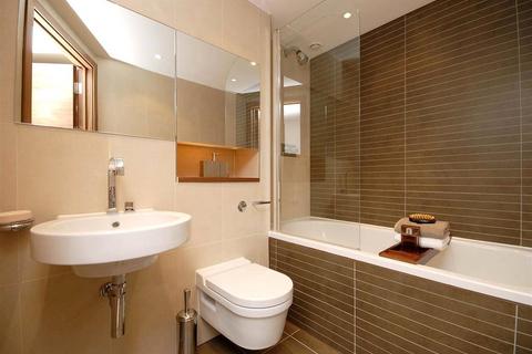 1 bedroom apartment to rent, Lanson Building, Chelsea Bridge Wharf, London, SW11