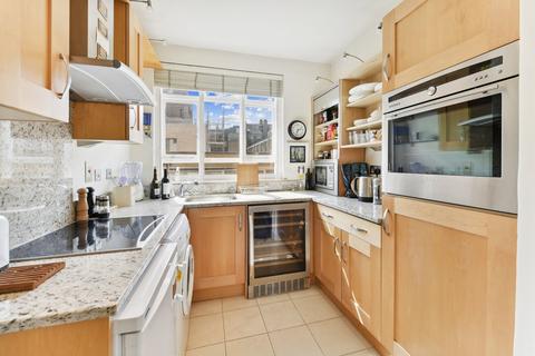 47a, Regis House, 49 Beaumont Street, London, W1G 6DN