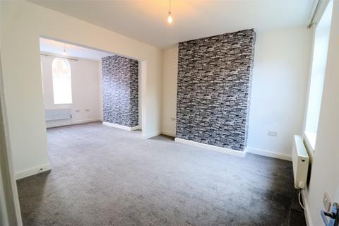 2 bedroom house to rent, Red Lion Street, Redcar, TS10