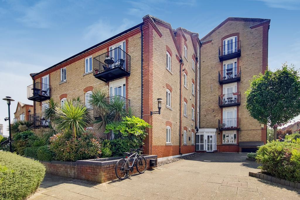 Pennington Court, 245 Rotherhithe Street, London, SE16 2 bed apartment