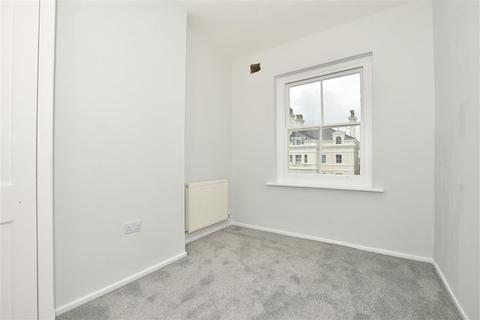 3 bedroom apartment for sale - Trinity Gardens, Folkestone, Kent