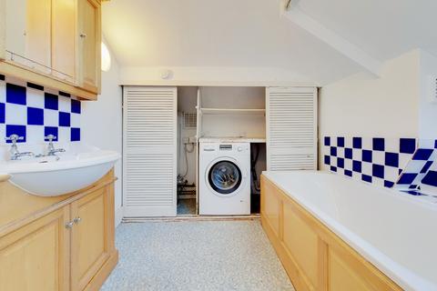 Basement, 4 Richmond Road, London, W5 5NS