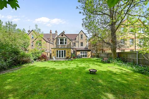 Flat F1, 12 Grange Park, London, W5 3PL