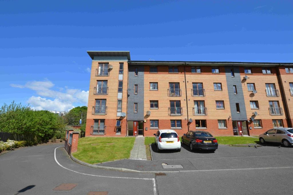 Dalmarnock Drive, Bridgeton, Glasgow, G40 2 bed flat £750 pcm (£173 pw)