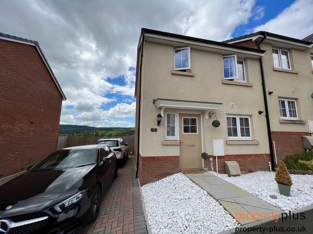 Coedely, Tonyrefail Porth 2 bed semidetached house for sale £187,500