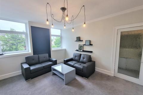 2 bedroom flat to rent, Powis Terrace, Kittybrewster, Aberdeen, AB25