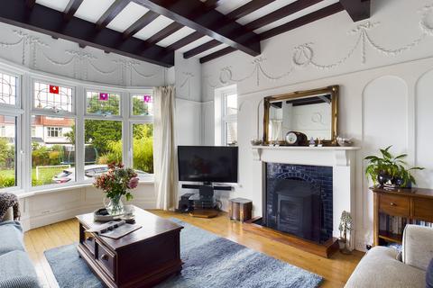 45 Manor Road, Paignton, TQ3 2HZ