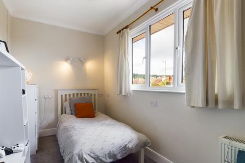 45 Manor Road, Paignton, TQ3 2HZ