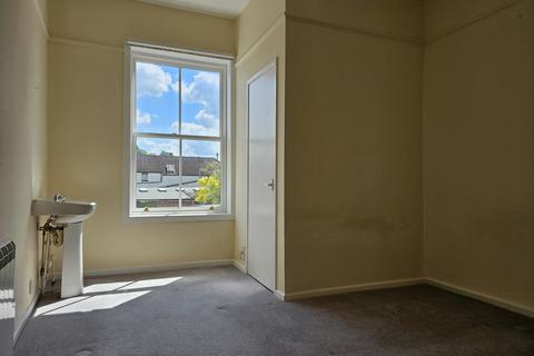 1 bedroom flat to rent, Endless Street, Salisbury, Wiltshire, SP1