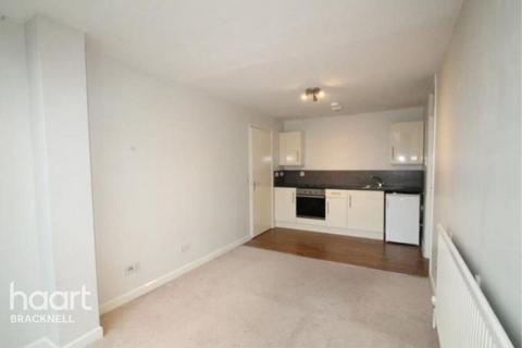 1 bedroom apartment to rent, Blythe House, Bracknell