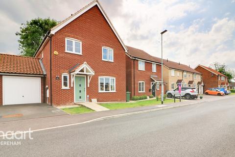 27 Adcock Road, Watton, Thetford, IP25 6NX