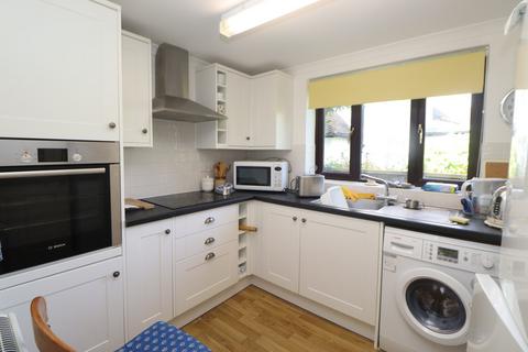 2 bedroom flat for sale, Storrington - Strome Park