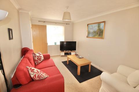 2 bedroom terraced house to rent, Chardstock Close, Exeter