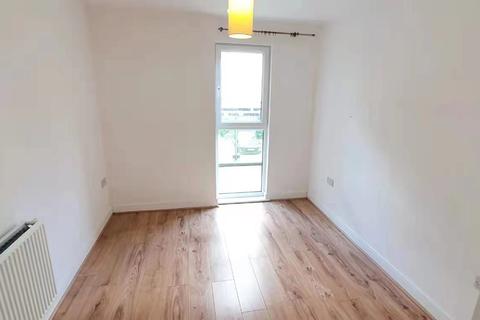 2 bedroom flat for sale - Flat 103 Roehampton House, 39 Academy Way, Dagenham, Essex, RM8 2FJ