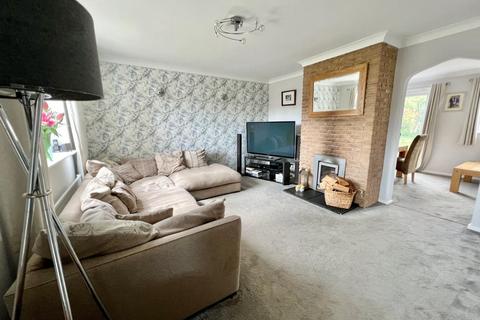 92 Ainsty Road, Wetherby, LS22 7FY